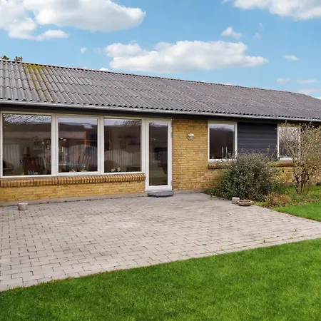 Dom wakacyjny 3 Bedroom Lovely In Vestervig