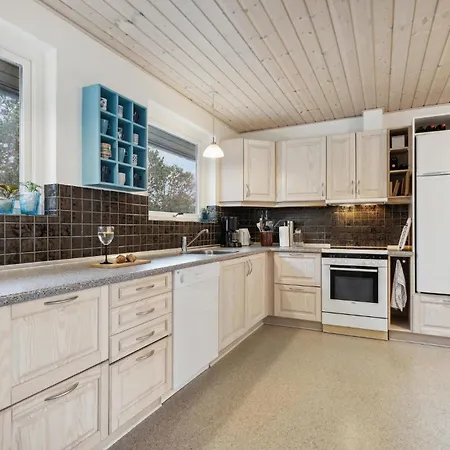 3 Bedroom Lovely In *